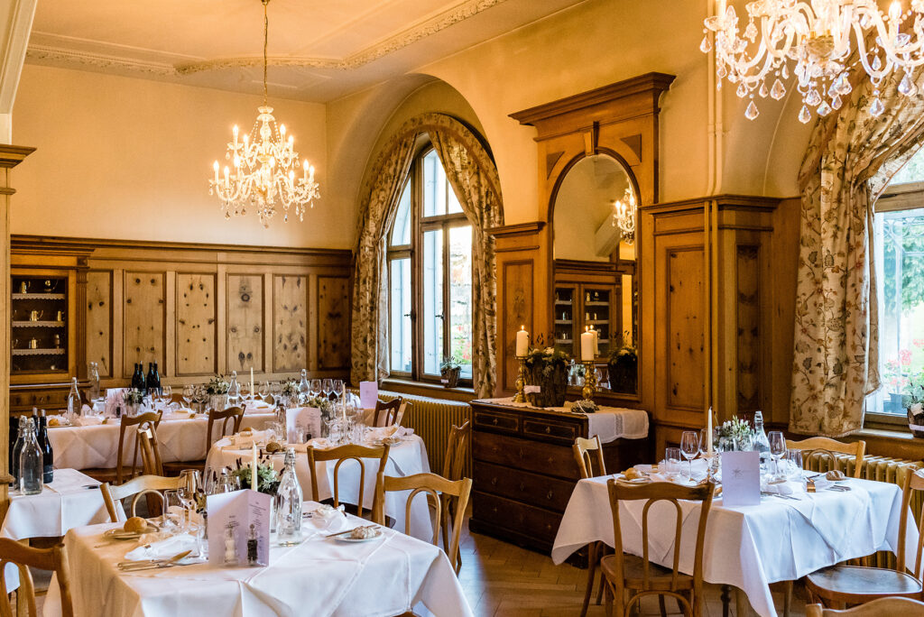 Elegant noble and white alpine wedding in the Engadin – Wedding Harmony